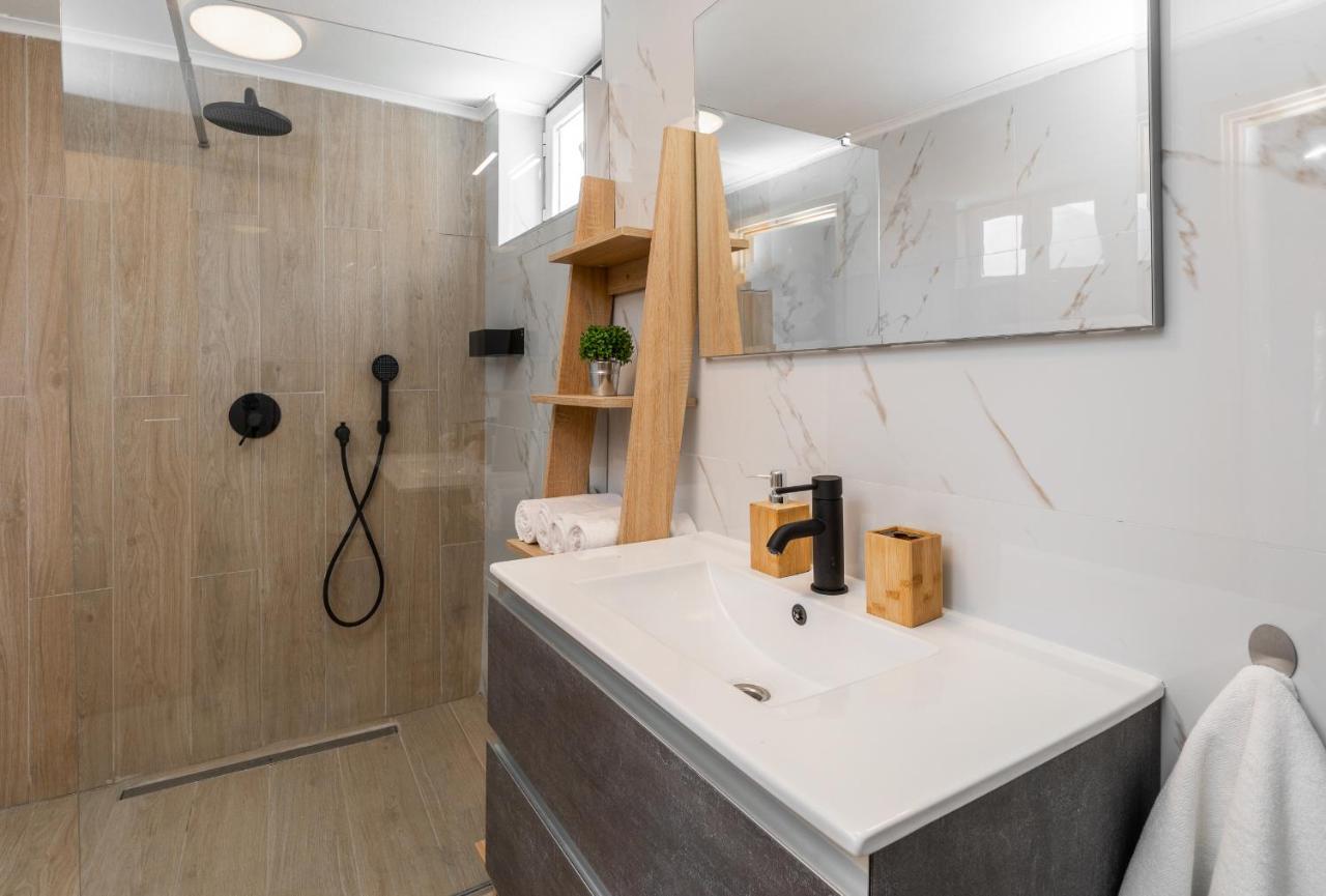 וולה לוקה Apartment Toma מראה חיצוני תמונה
